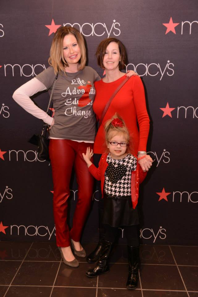 Go Red with Noelle, her mom and her daughter